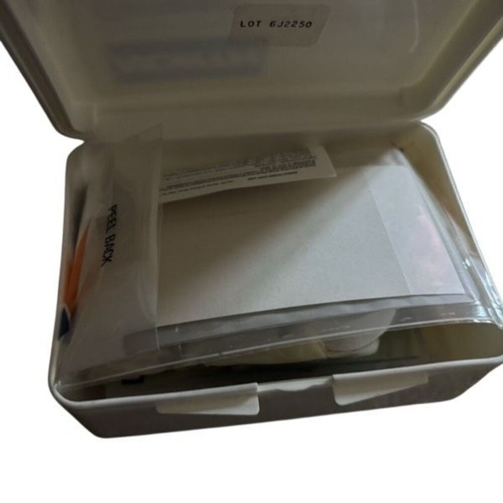 Vintage North Compact First Aid Kit - Picture 7 of 8